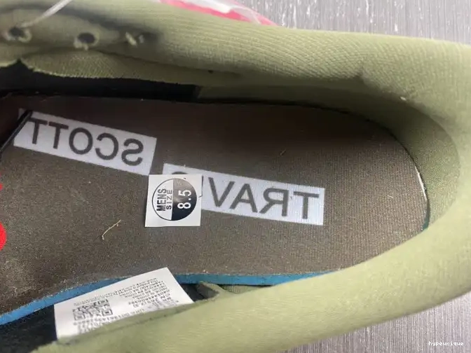 HYPE DM7866-002 AIR LOW JORDAN OG TRAVIS 1 'BLACK SP SCOTT OLIVE' X 0429